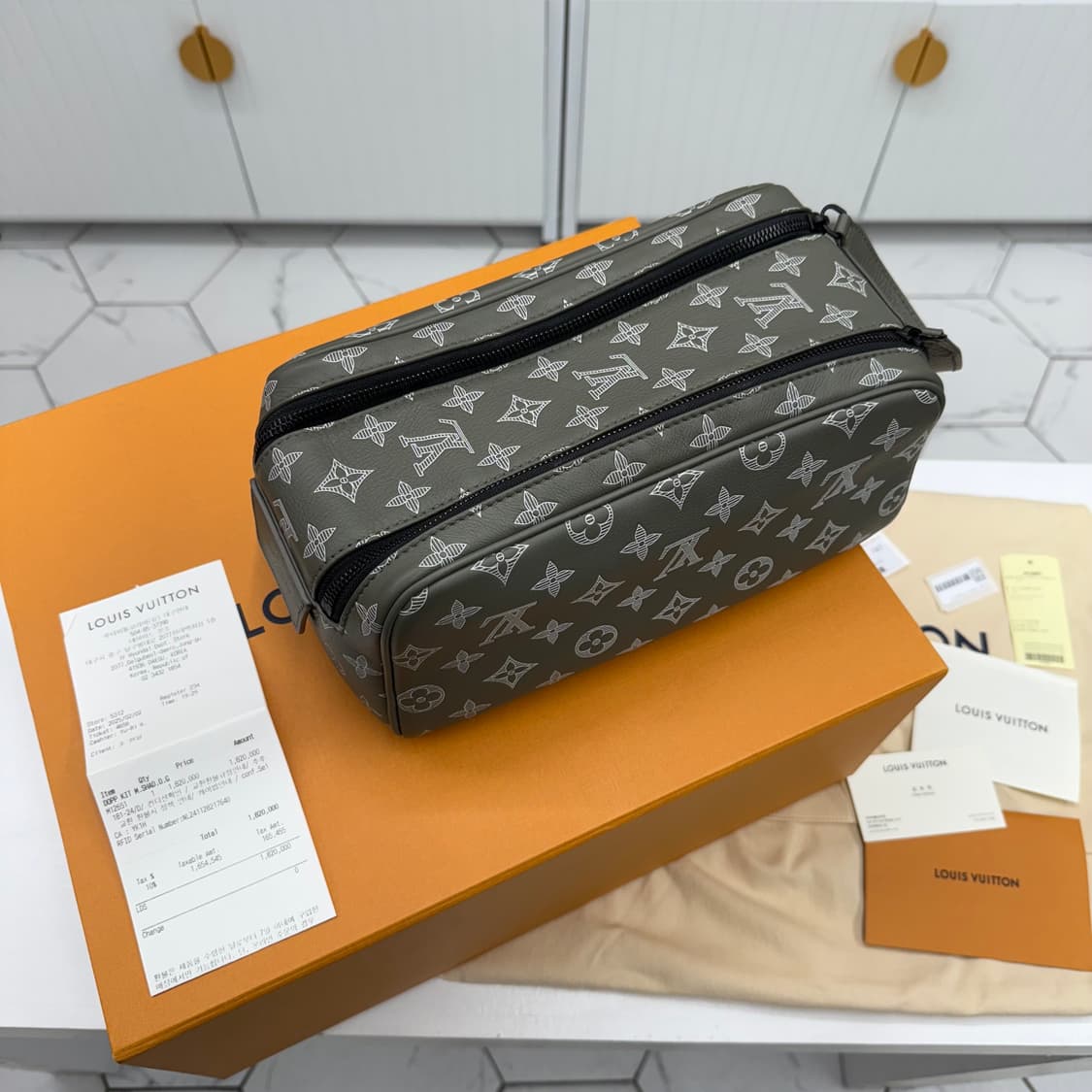 [25년/풀박스] 루이비통 쉐도우 돕키트 상품이미지1