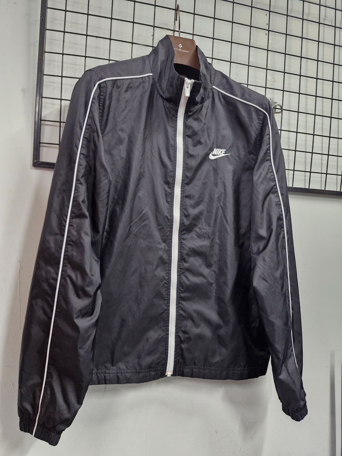 95-100L 나이키 베이직 바람막이 자켓. 상품이미지2