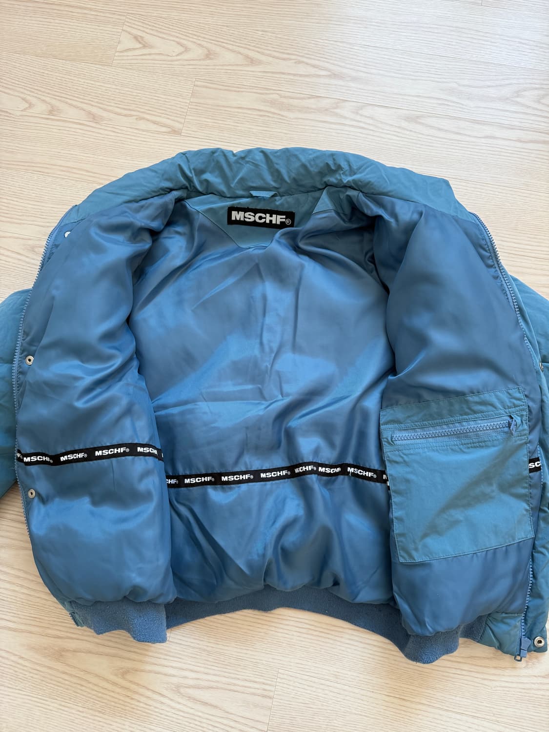 미스치프 MSCHF 블루 패딩 점퍼 상품이미지6
