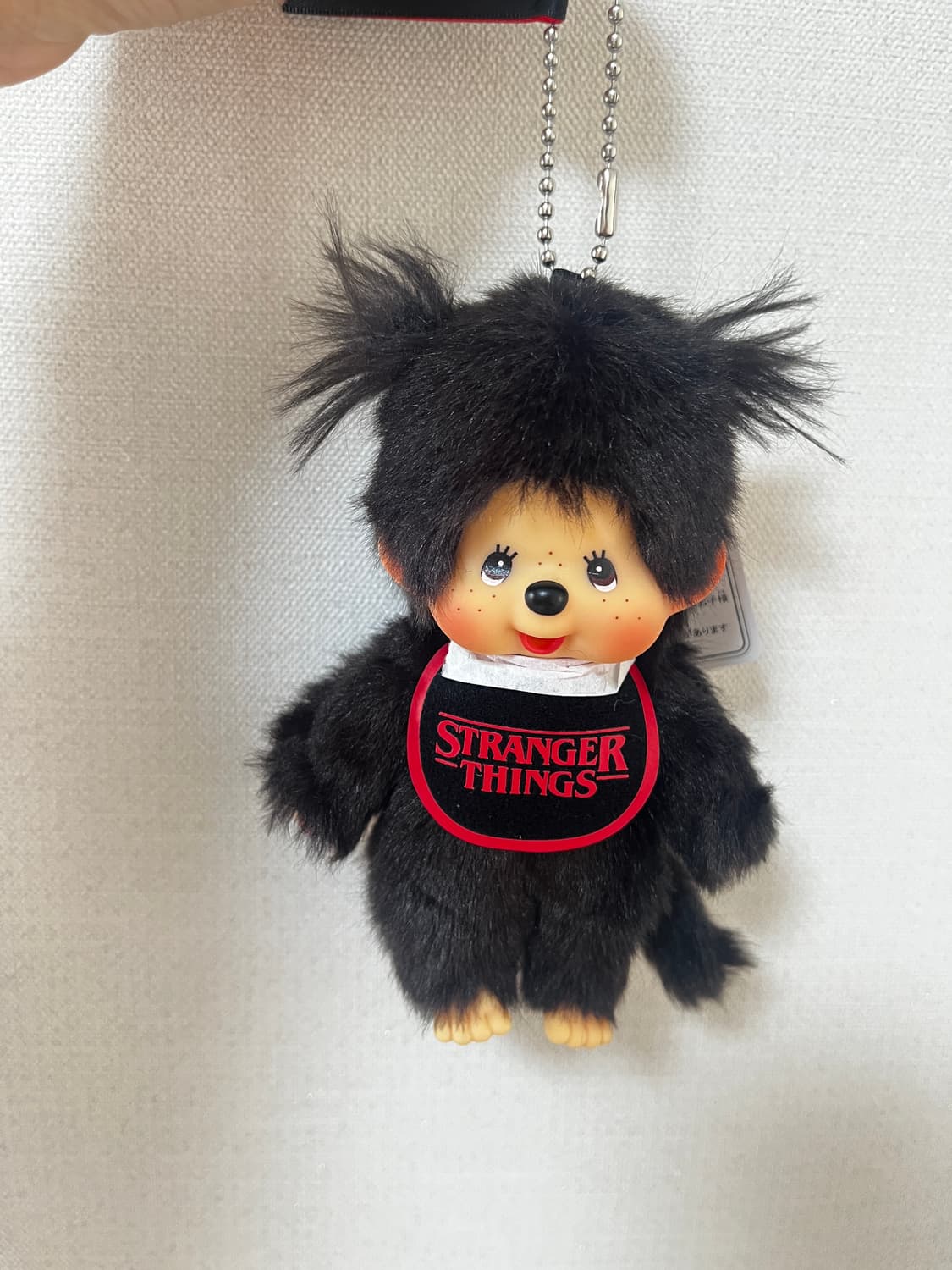 일본발송) 기묘한이야기 몬치치 콜라보 블랙레드 상품이미지1