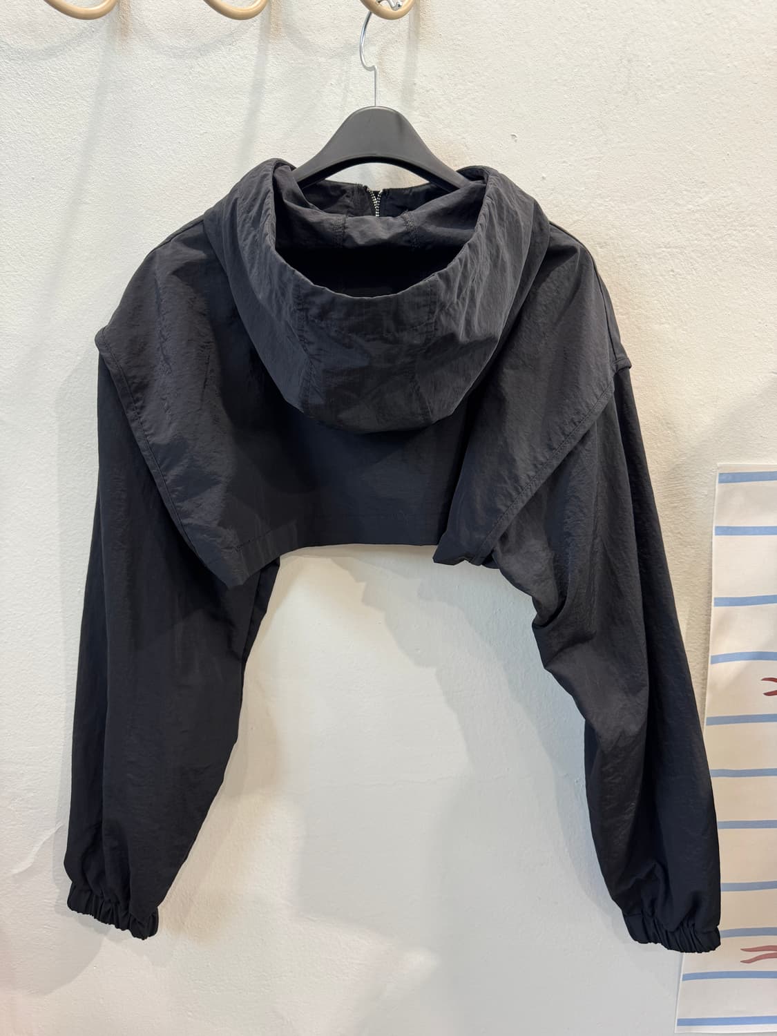 크롭 후드 윈드브레이커 상품이미지7