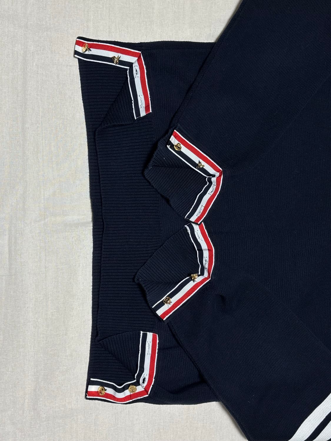 톰브라운 사선완장 밀라노스티치 니트 [4] 상품이미지4