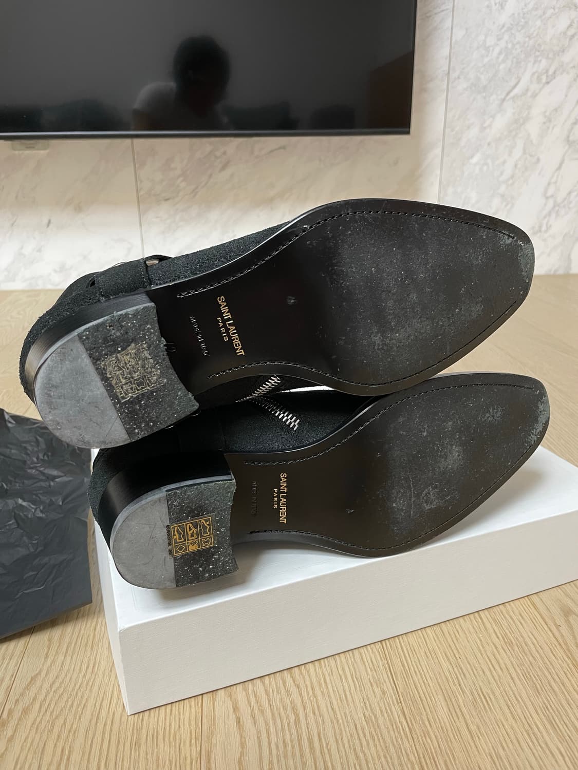 생로랑 13fw 하네스 스웨이드 부츠 42사이즈 팝니다 상품이미지6