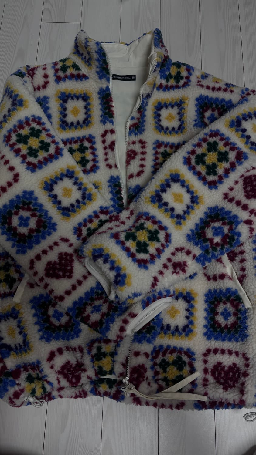 론론 하트 크로셰 패턴 플리스 자켓 아이보리 상품이미지4