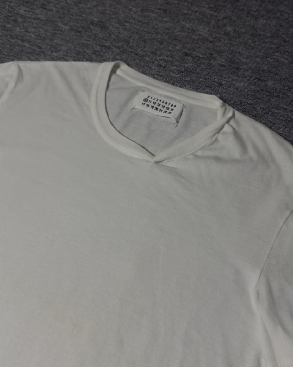 Martin Margiela Twisted Collar T-Shirt 상품이미지2