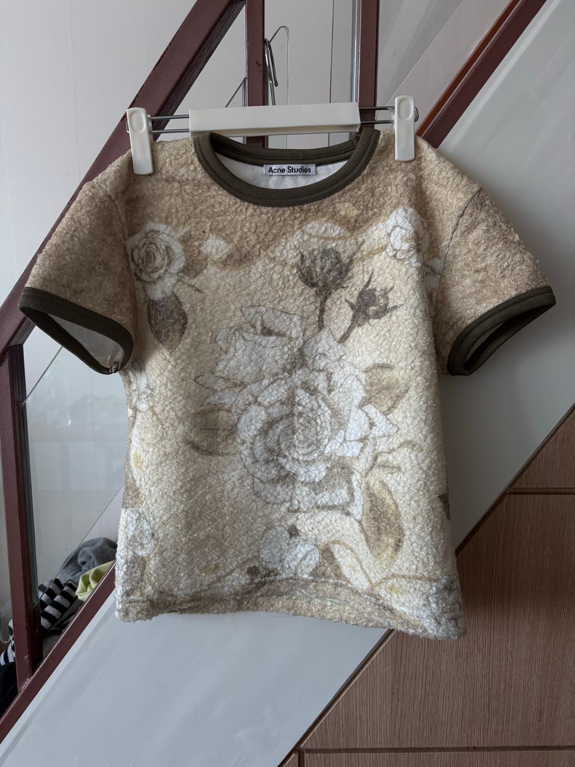 아크네 상품이미지1