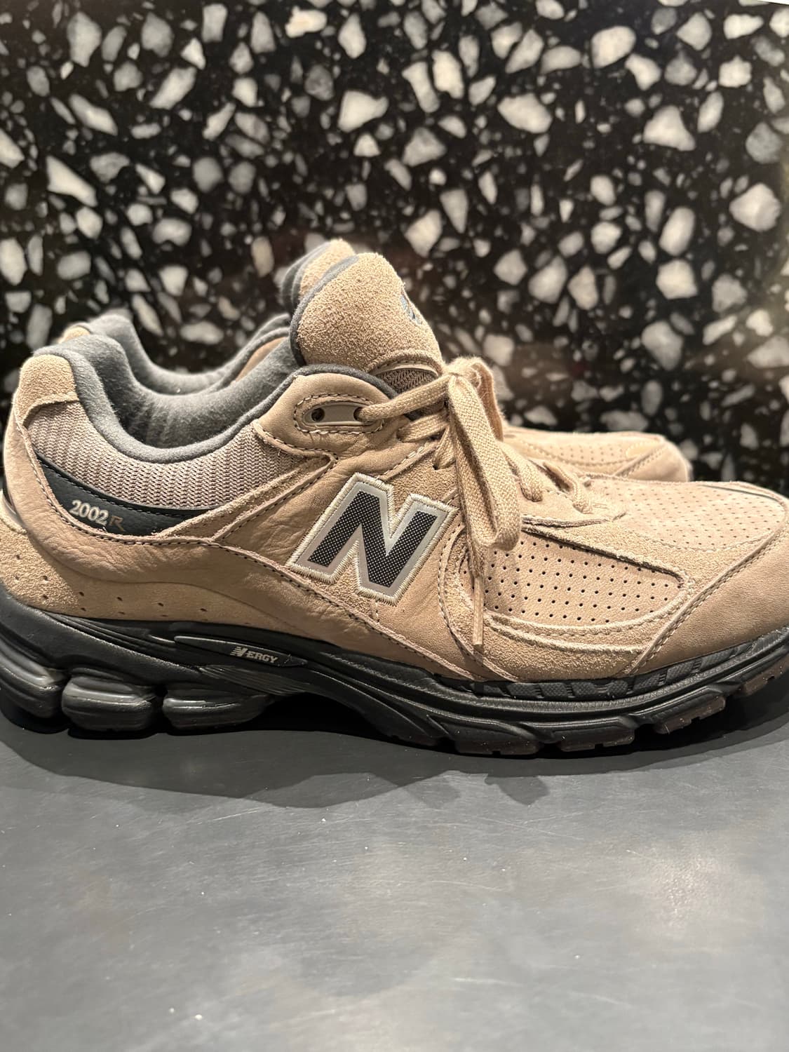 (265)뉴발란스 2002R 베이지 드리프트우드 블랙탑 새상품 992 상품이미지6