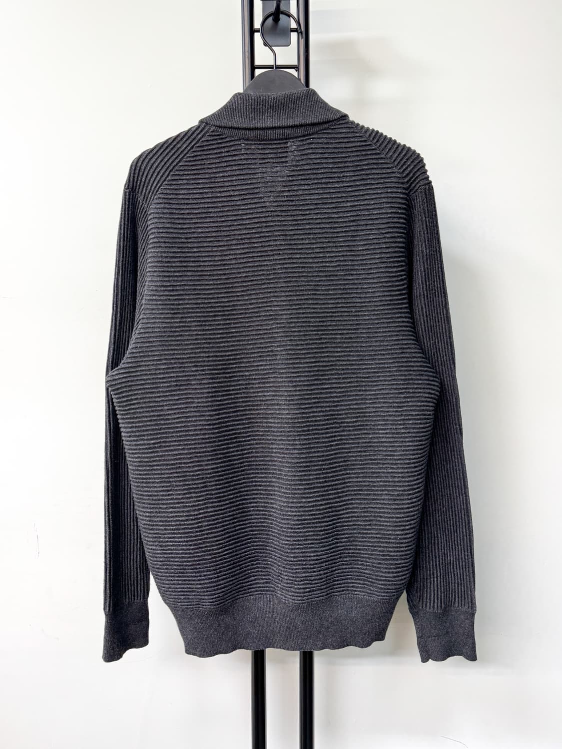 DKNY 리브드 패널 니트 집업 상품이미지3