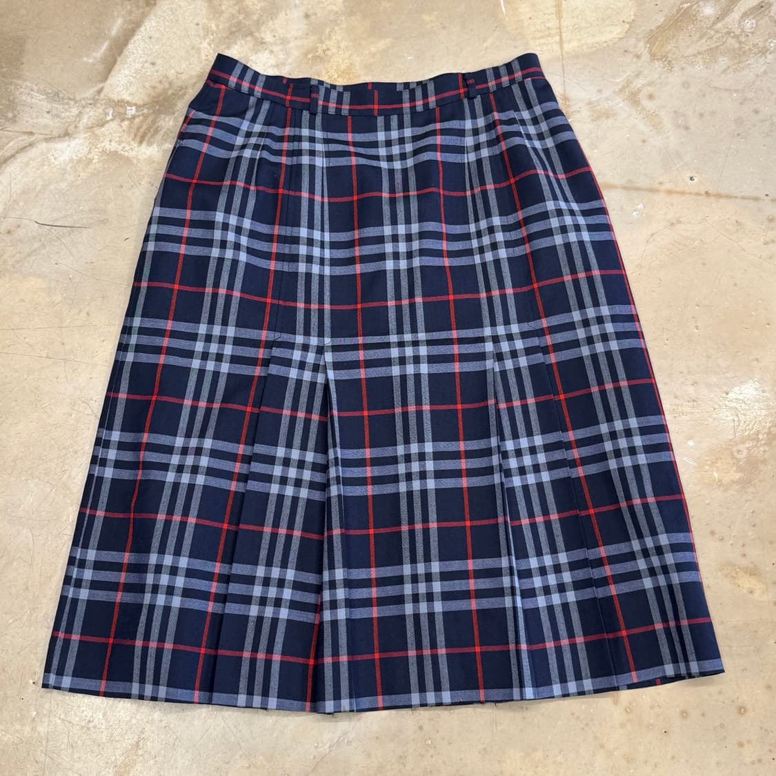 버버리 네이비 노바체크 롱 스커트 상품이미지2