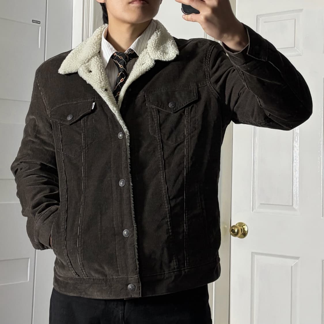 리바이스 셰르파 코듀로이 트러커 다크브라운 상품이미지2