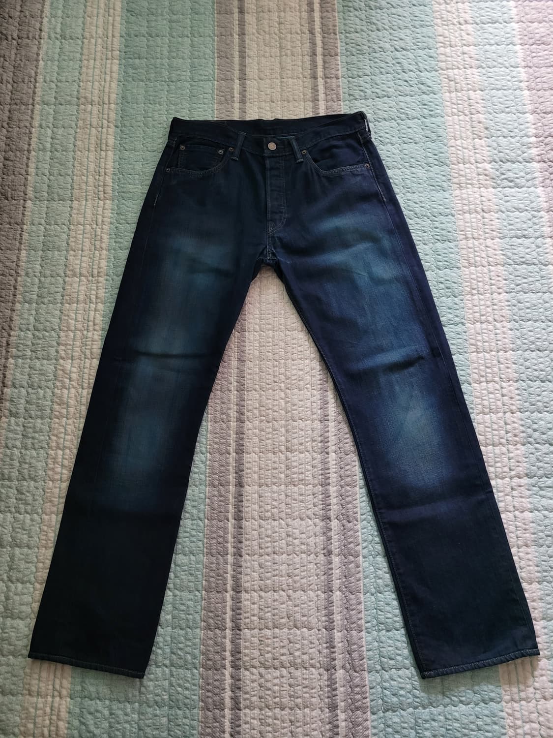 리바이스 501 오리지널 레귤러스트레이트 인디고 블루 염색진 32사이즈 상품이미지1