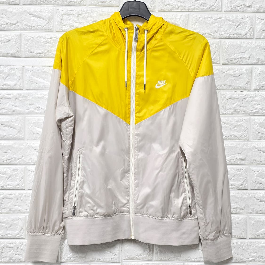 택포) 나이키 바람막이 M 상품이미지1