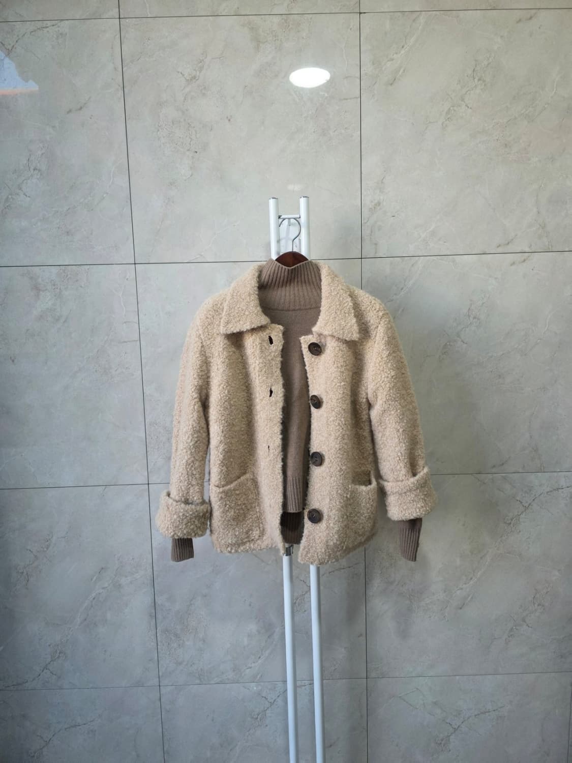 부클 니트자켓 상품이미지1