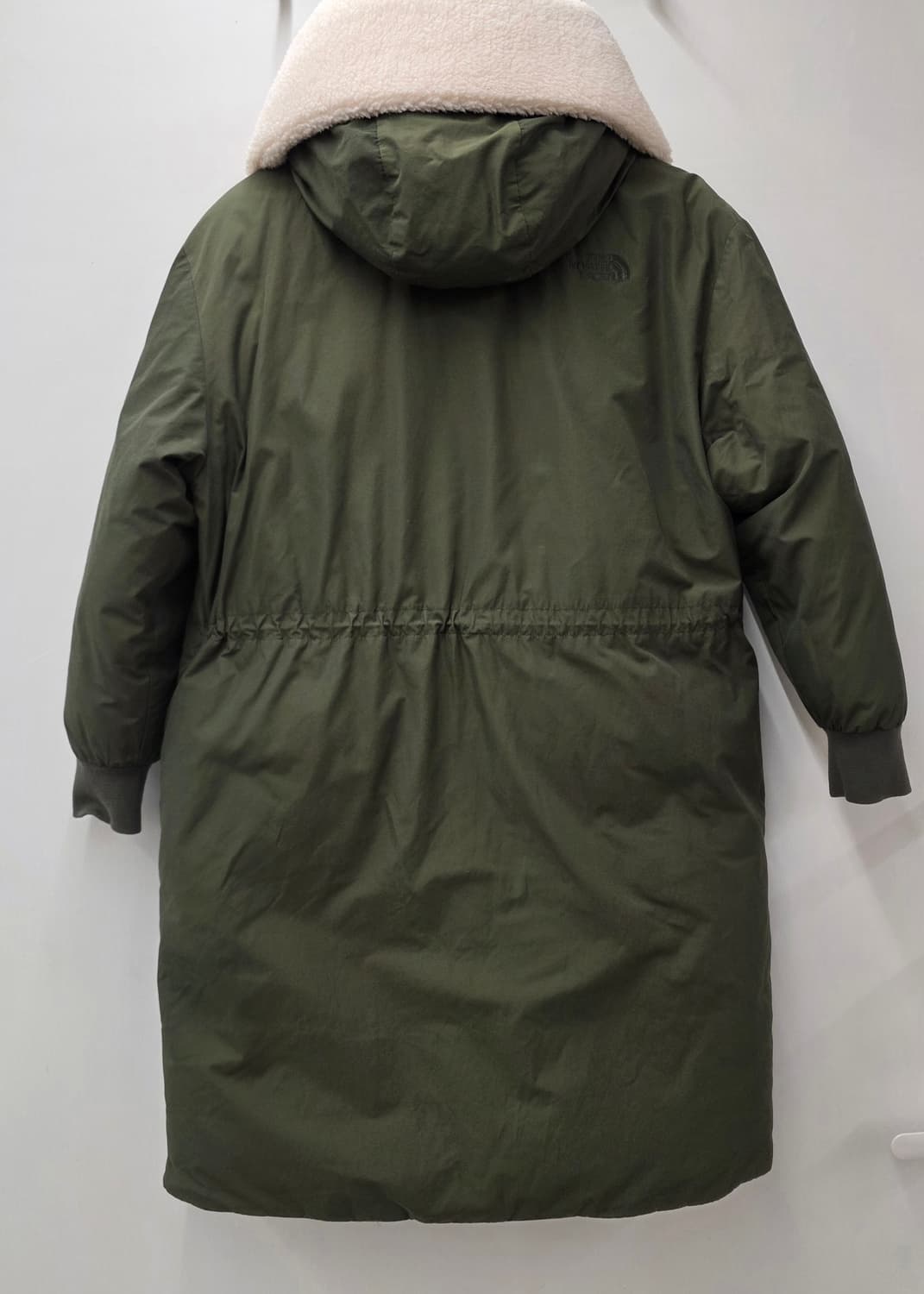 노스페이스 여성 화이트라벨 네일튼 구스다운 롱패딩.   싸이즈  95 L 상품이미지2