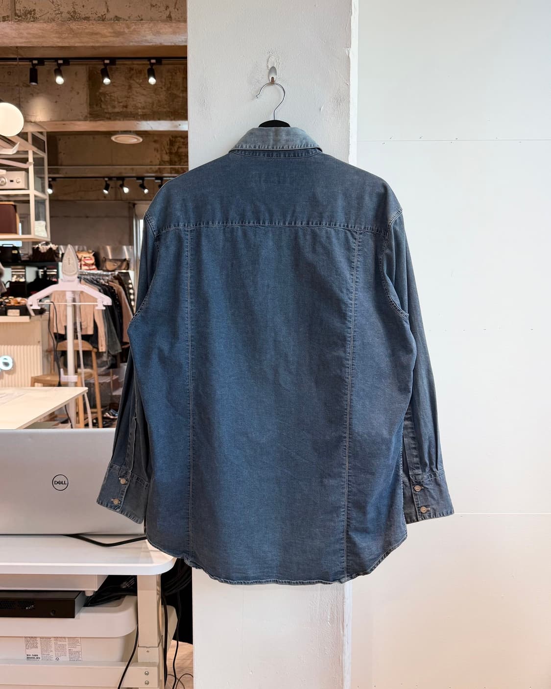 베르사체 진스 쿠튀르 데님 그라데이션 셔츠  상품이미지7