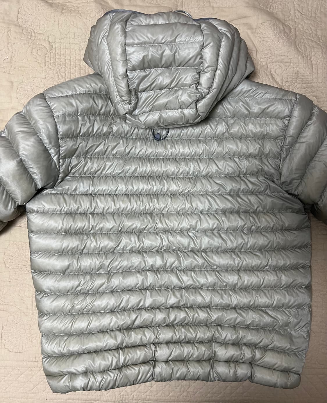 무신사 스탠다드 시티레저 시어 립스탑 경량패딩 L 상품이미지3