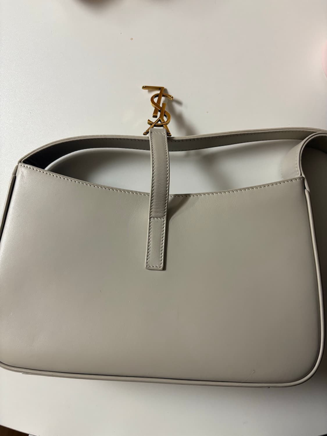 생로랑 호보백 (풀박) 상품이미지4