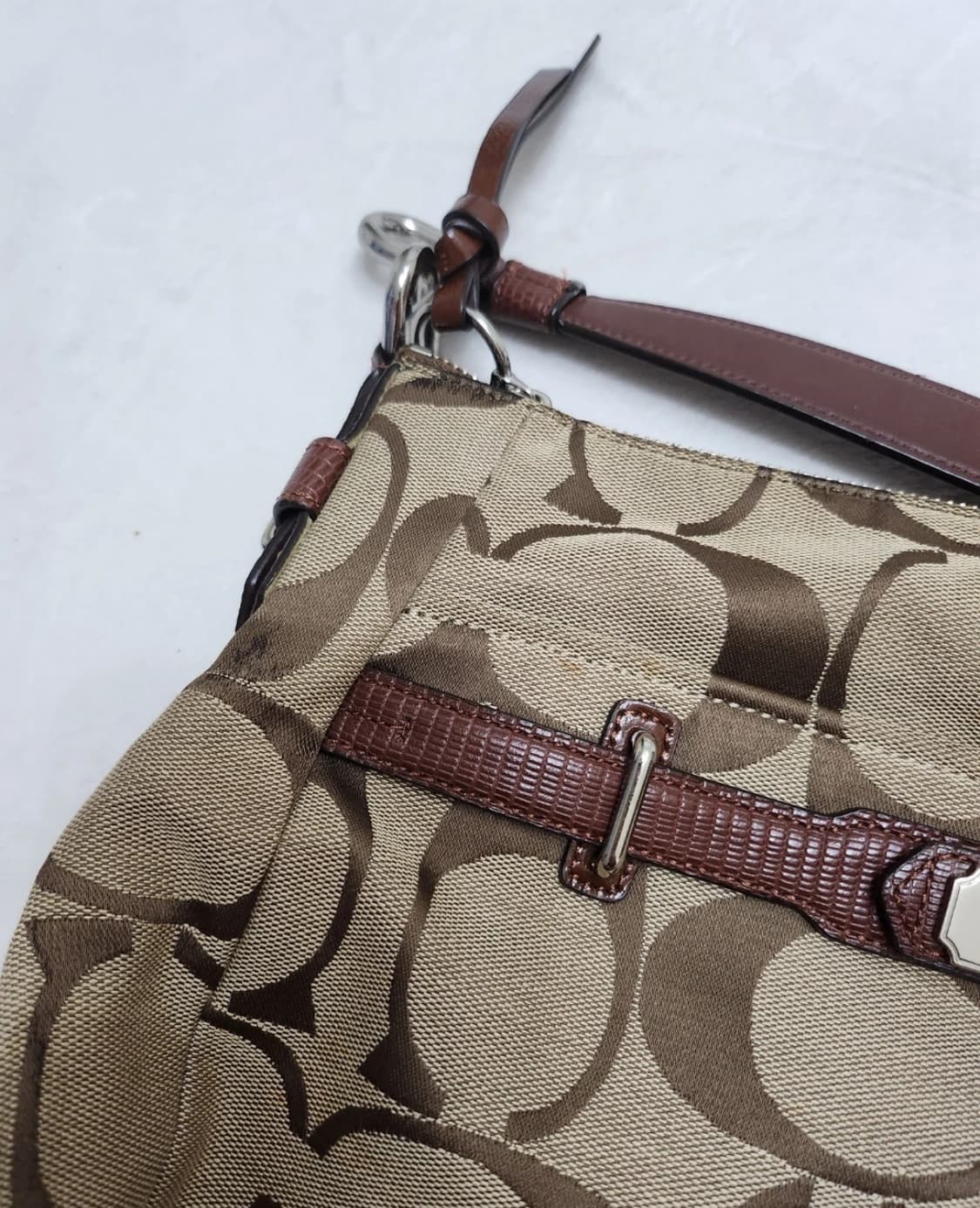 코치 첼시 시그니처 애슐린 호보백 상품이미지3