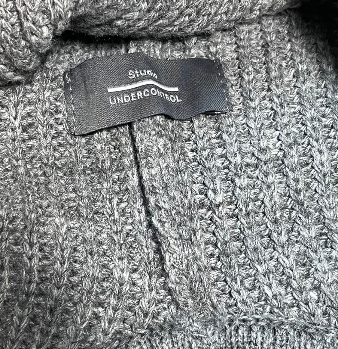 언더컨트롤 이어플랩 비니 상품이미지8