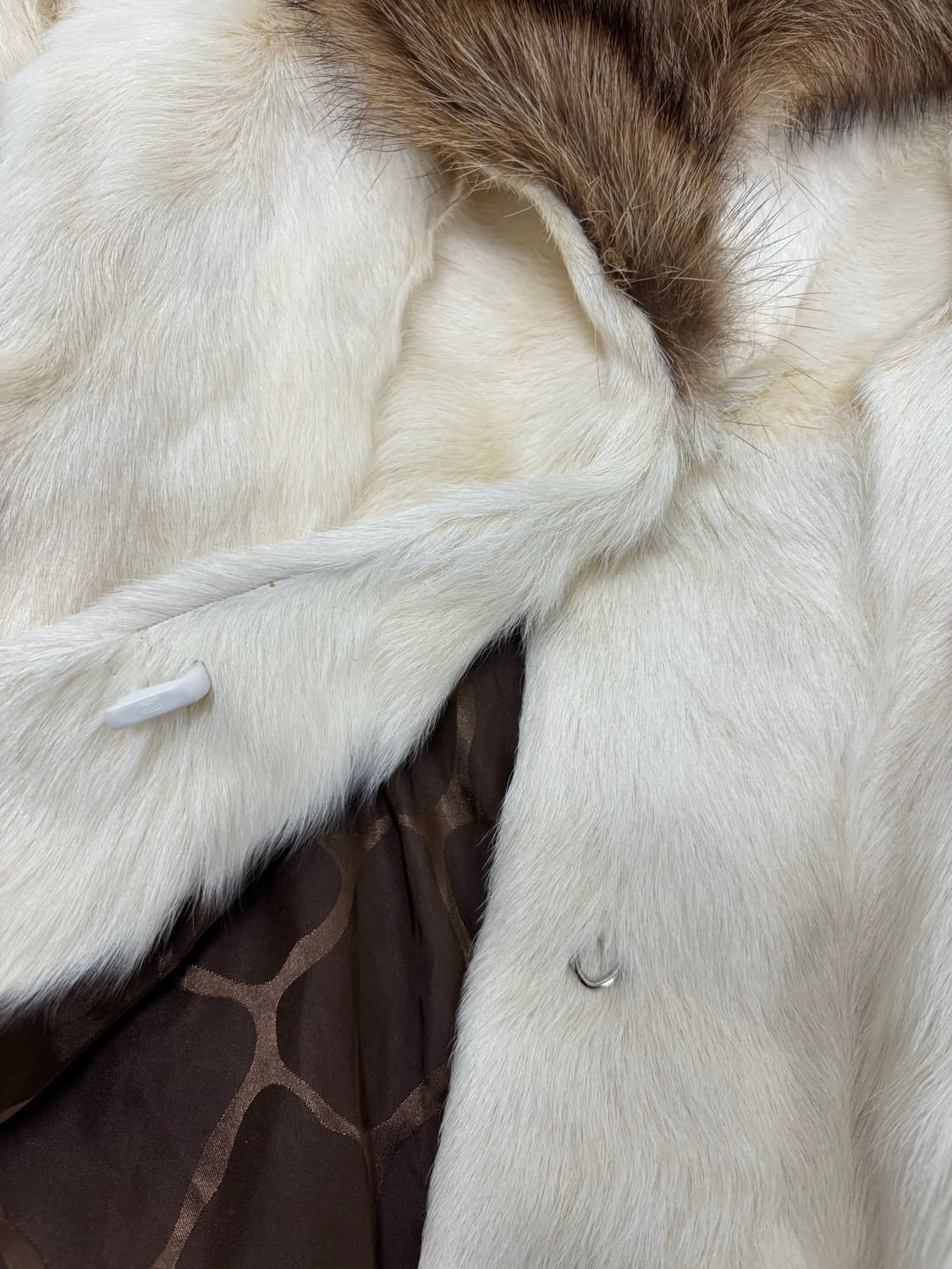 Gal Mood KidLamb White Fur Jacket 상품이미지8