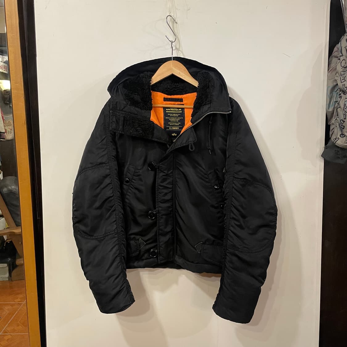 알파인더스트리 리메이크 크롭봄버 L 상품이미지3