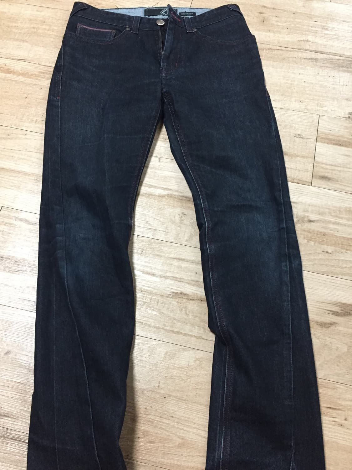 에비수 레드 스티치 상품이미지2