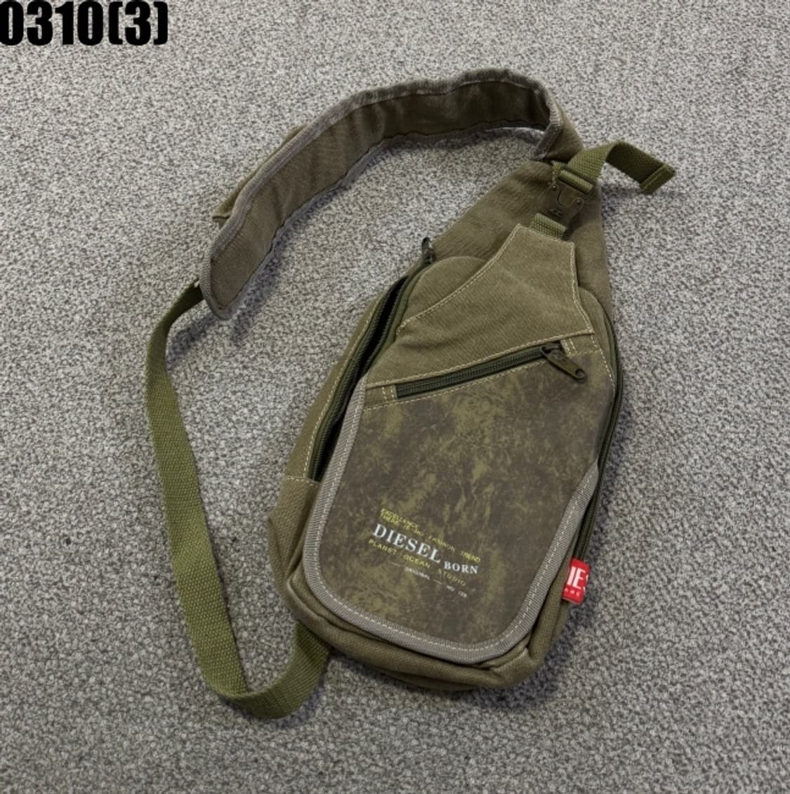 디젤 슬링백 가방 상품이미지1
