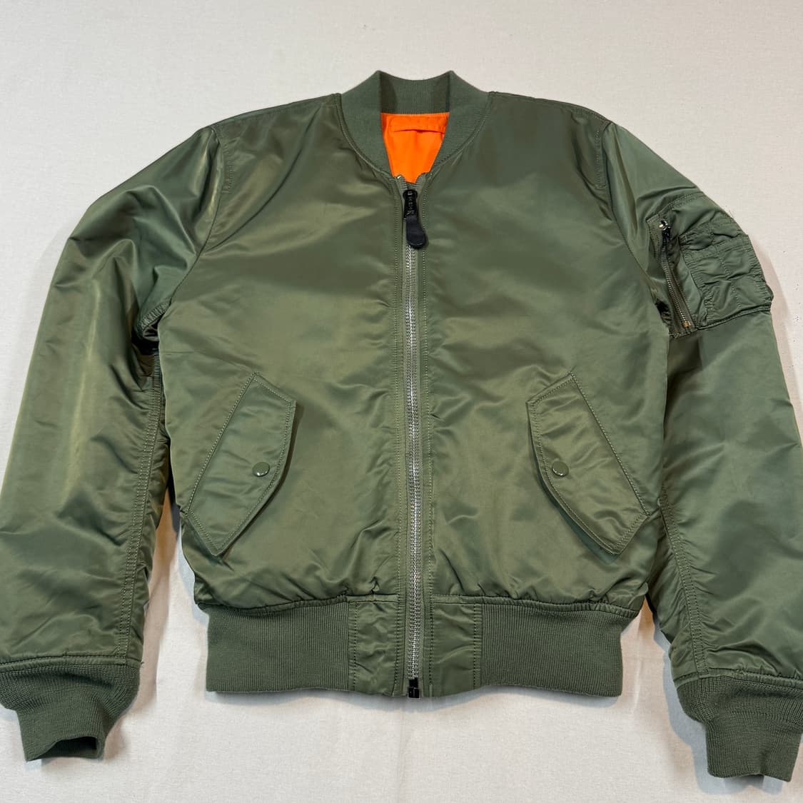 M) 알파인더스트리 MA-1 마원 항공점퍼 올리브 그린 상품이미지2