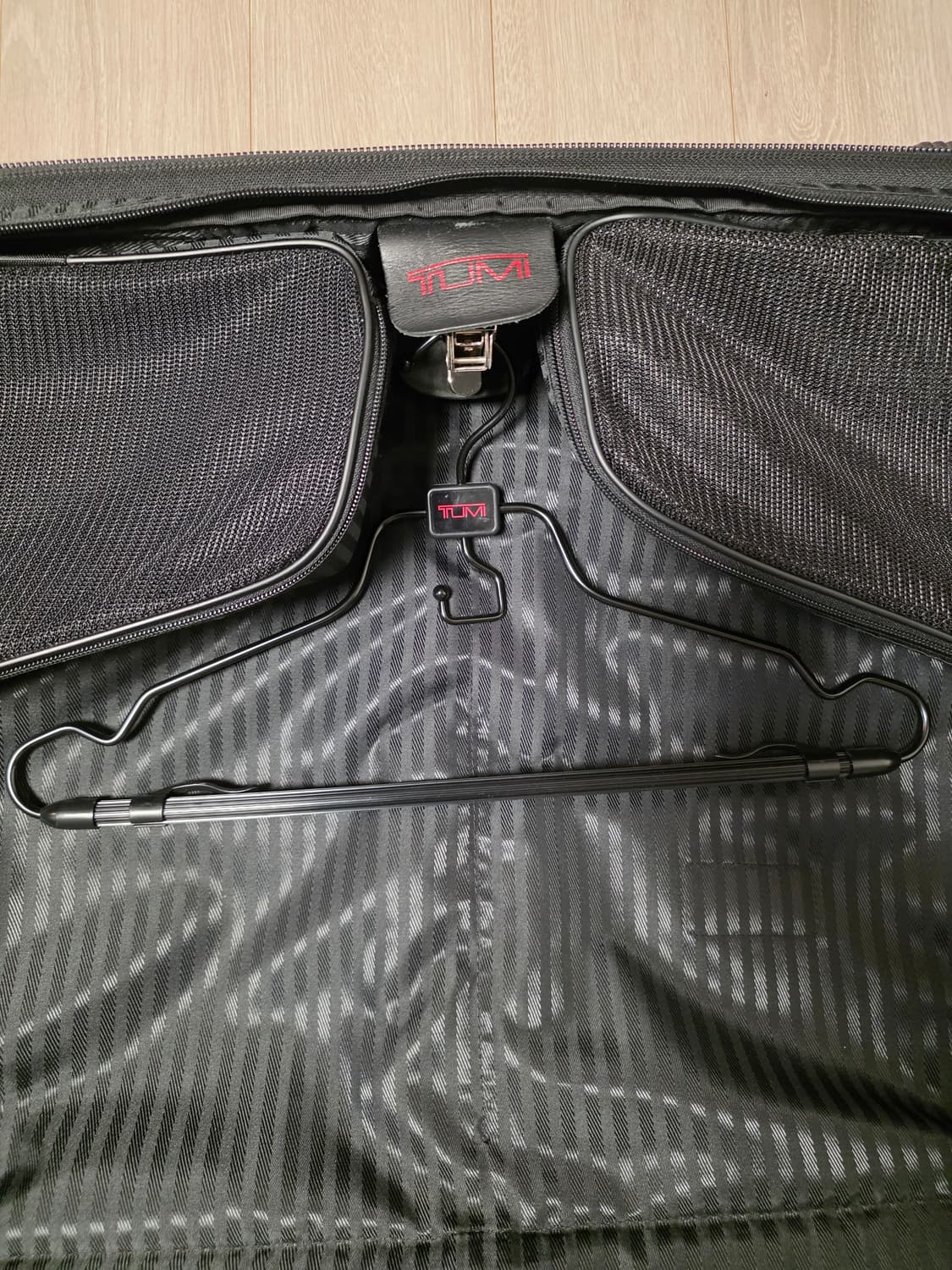 TUMI Ballistic 2휠 Garment Bag (2231D3) 상품이미지6