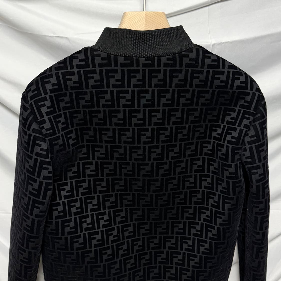 [S+급/48] 펜디 FF로고 벨벳 봄버 자켓 블루종 집업 상품이미지5