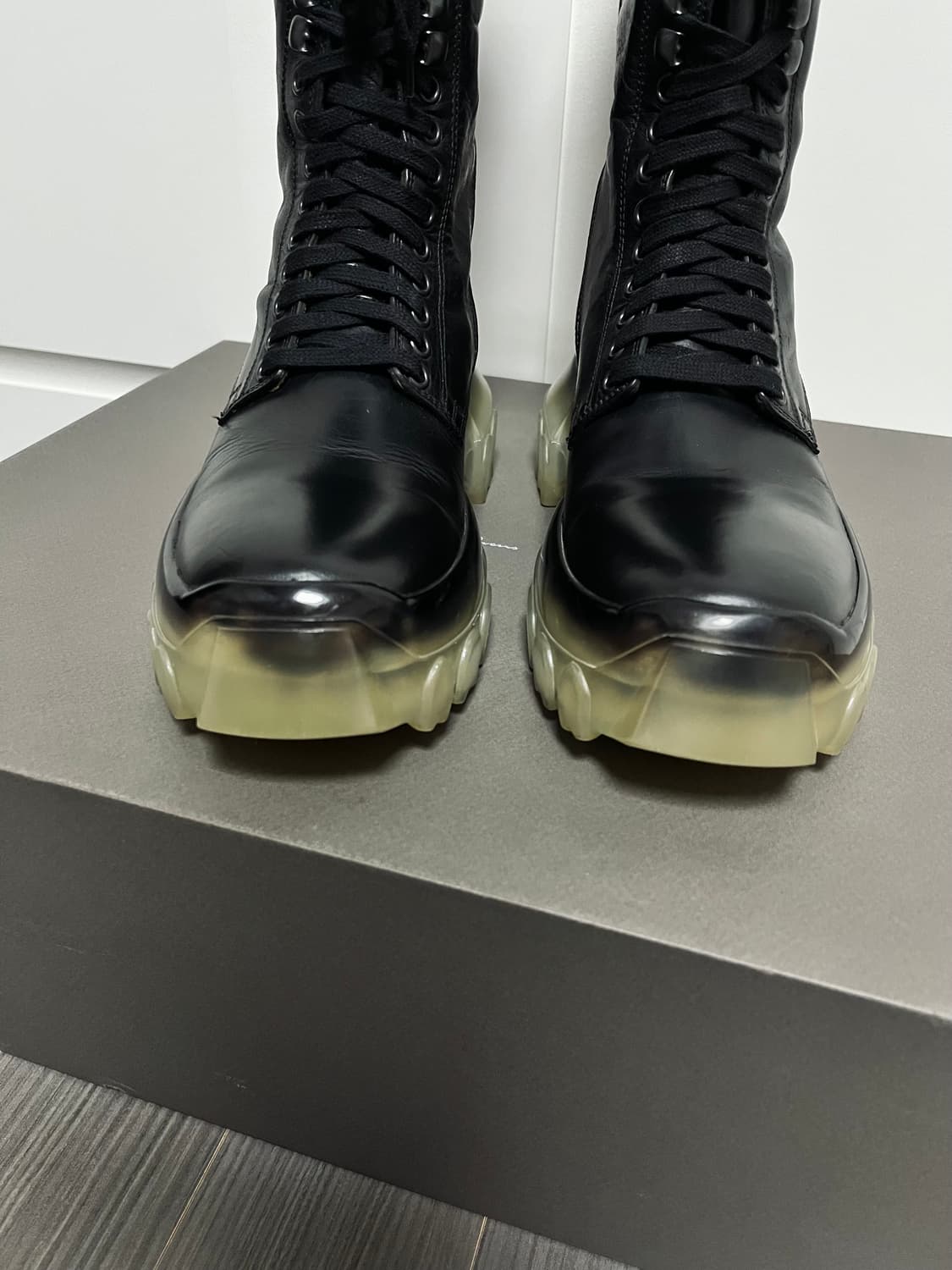 릭오웬스 / SISYPHUS 런웨이 트랙터 부츠 / 39.5 상품이미지3