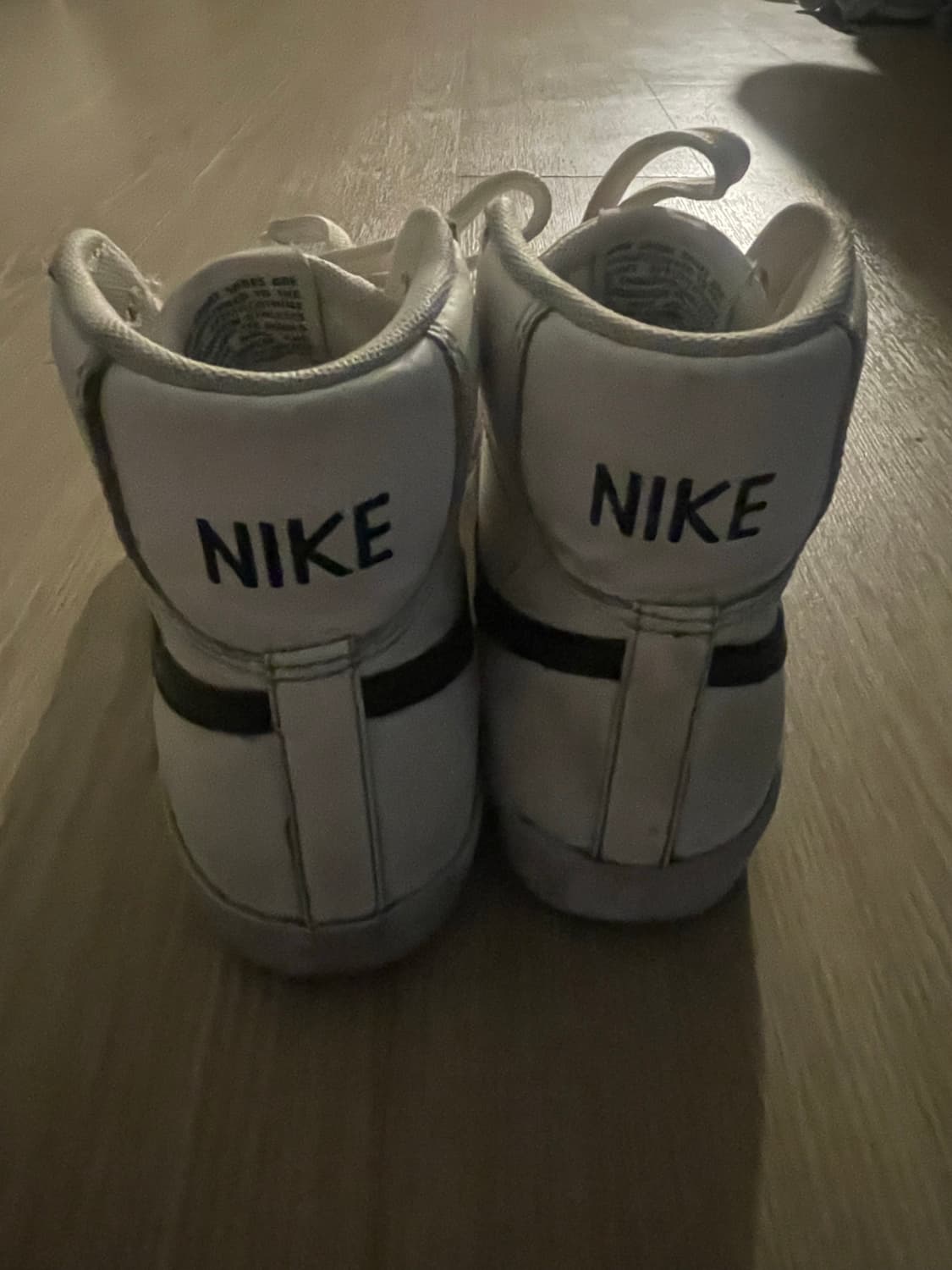 나이키 신발 상품이미지3