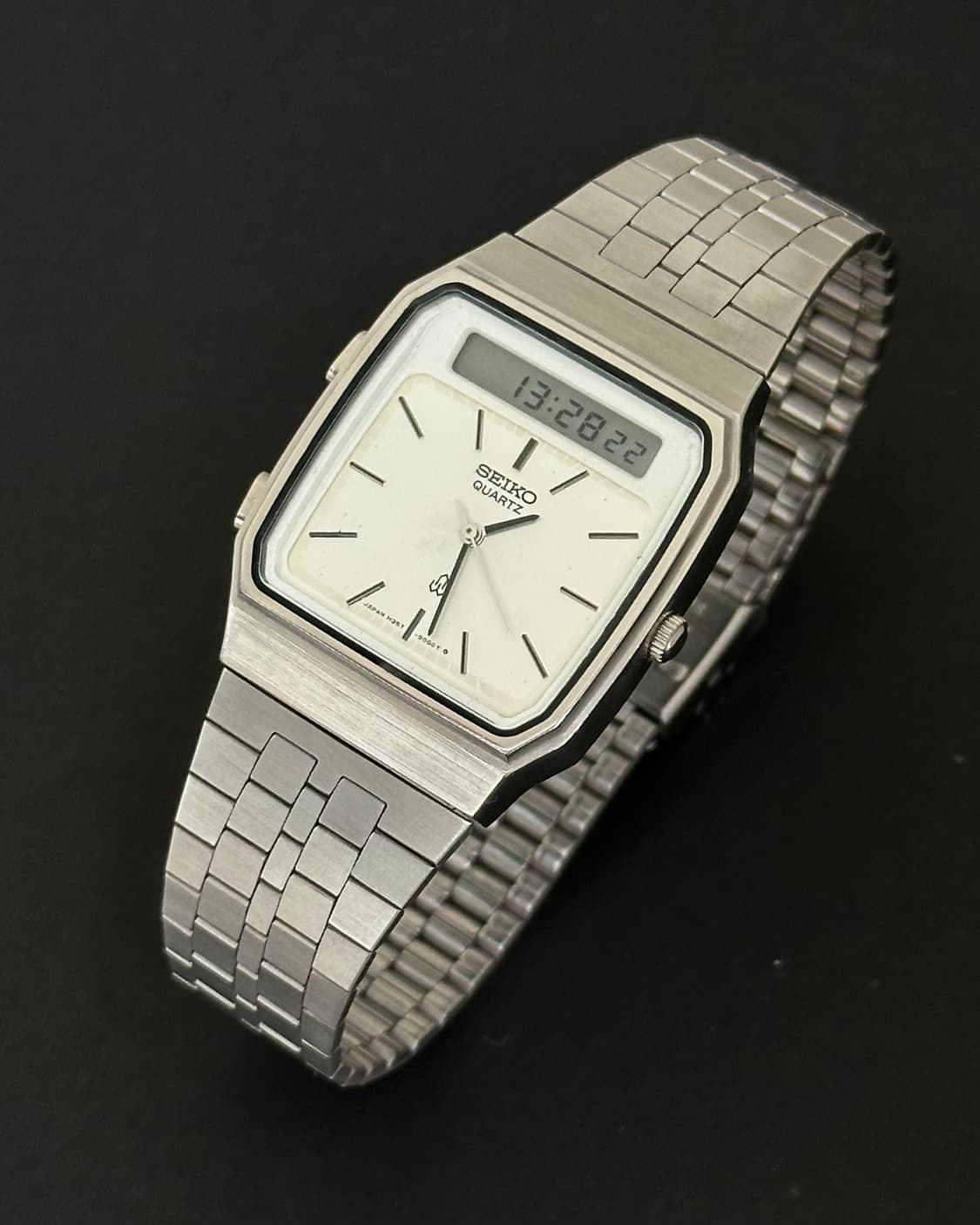 세이코 아나디지 쿼츠 시계 상품이미지3