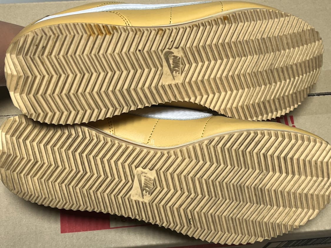 나이키 코르테즈 위트골드 280 상품이미지9