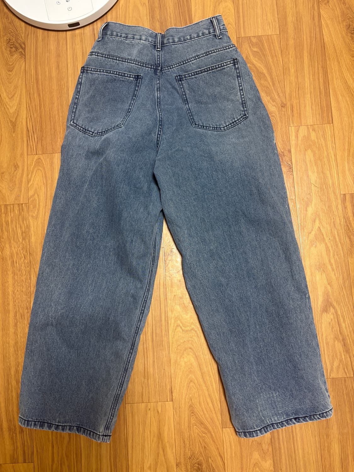 필루미네이트 데미지 워시드 데님팬츠 미디엄블루 XS 팝니다 상품이미지4