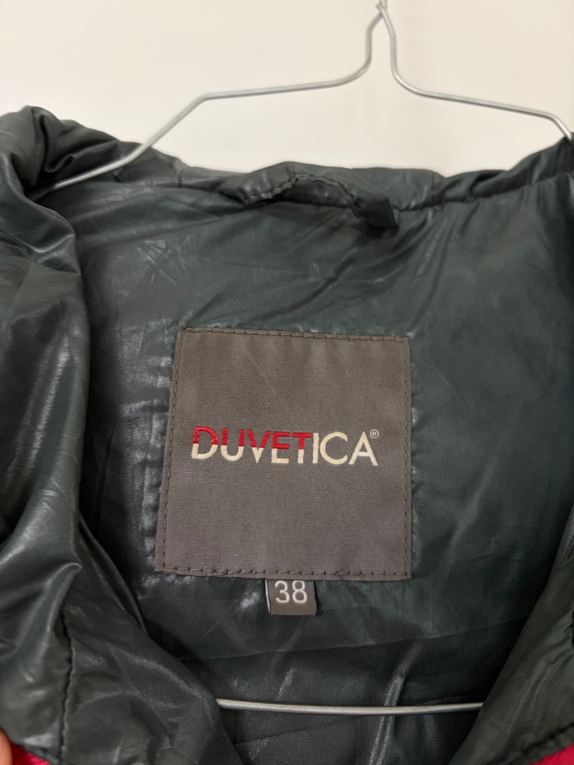 듀베티카 구스 다운 유광 패딩 38 상품이미지3