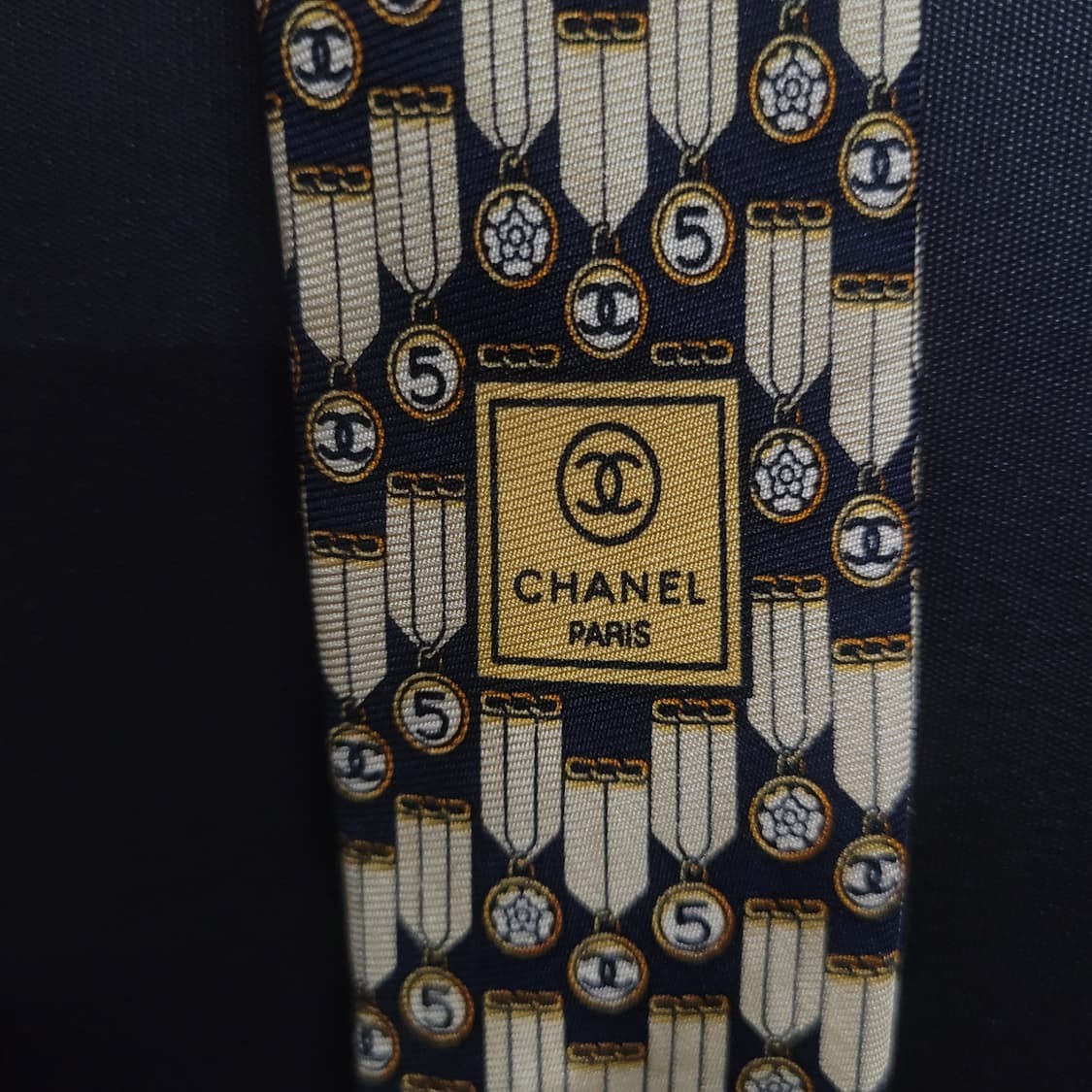 CHANEL 샤넬 아카이브 시그니처 로고 실크 넥타이 상품이미지8