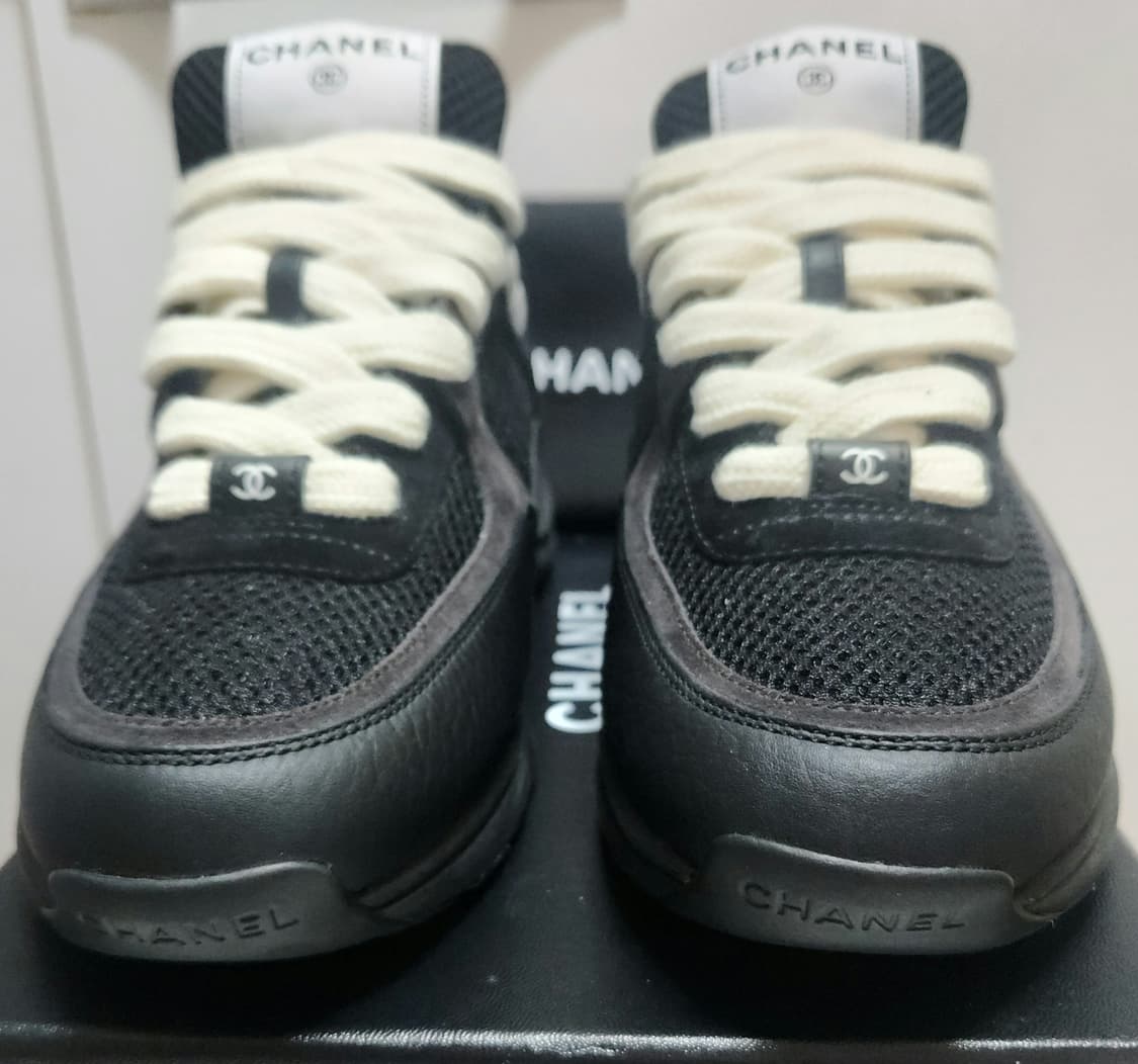 [정품] 샤넬 스니커즈 운동화 CC로고 메쉬 테니스카프스킨40(남여공용) 상품이미지5