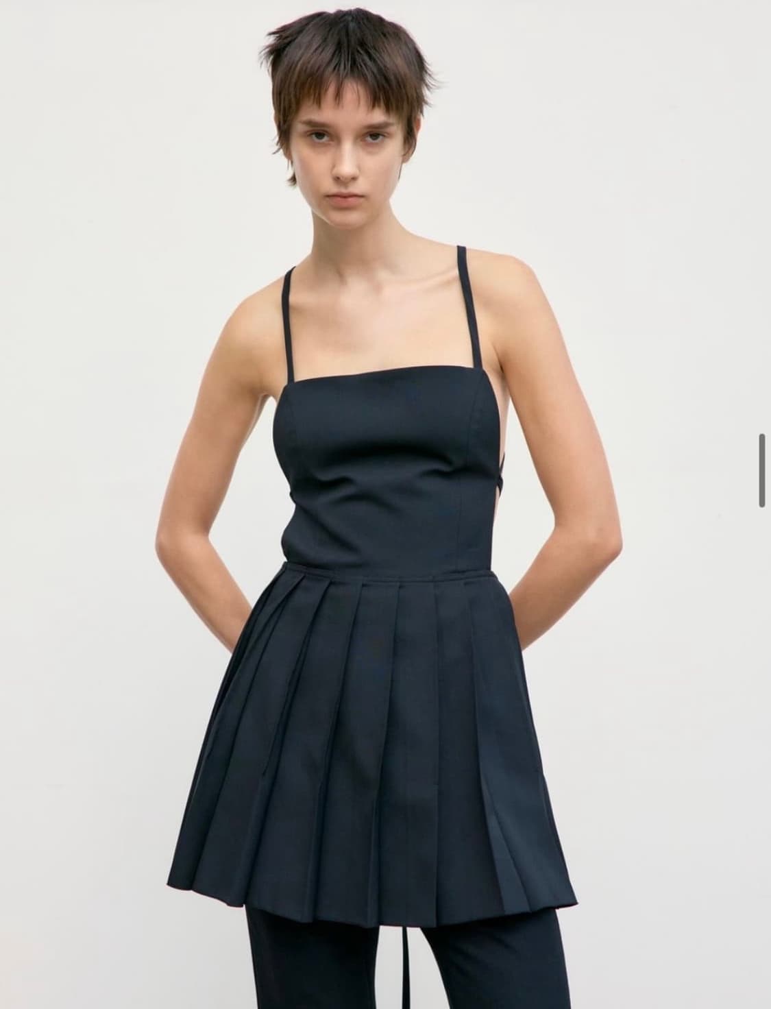 로우클래식 pleated mini dress 상품이미지1