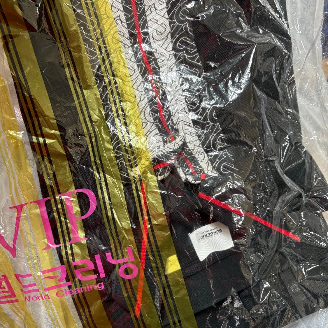 [105]버버리 모노그램 런던 잉글랜드 로고 반팔 카라티셔츠 상품이미지4