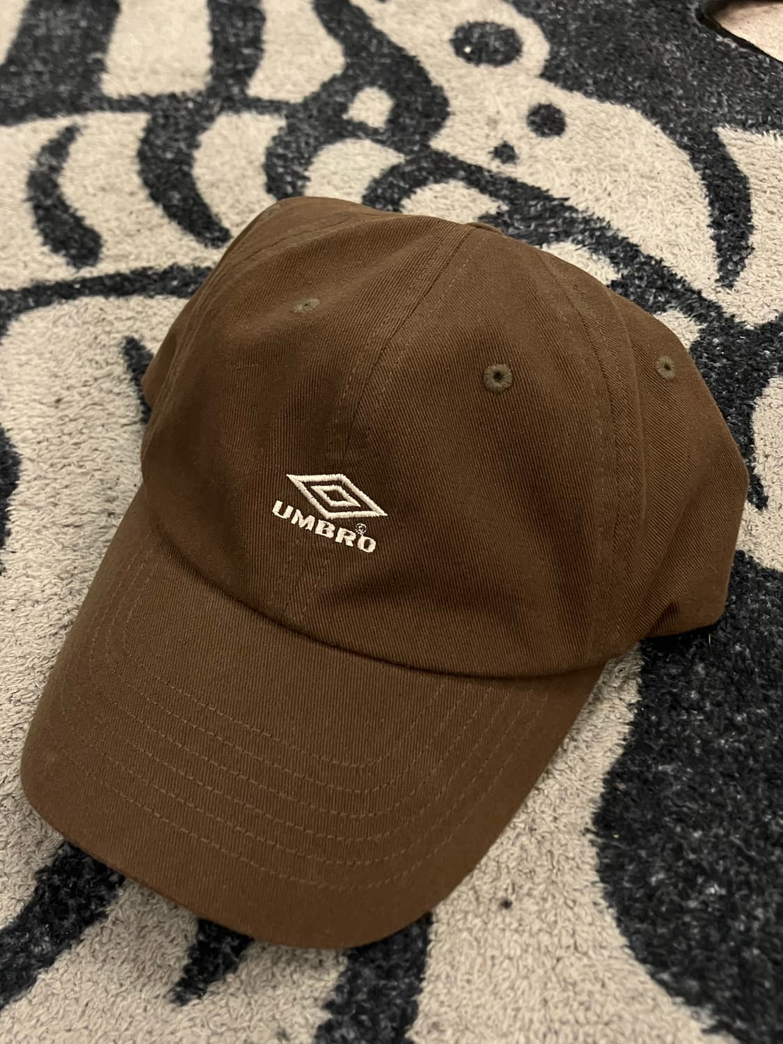 엄브로 볼캡 모자 브라운  #csz2233 상품이미지1