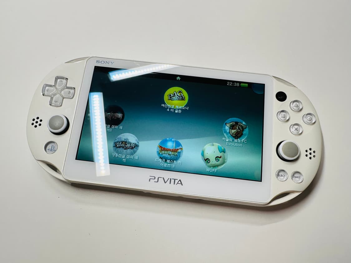 소니 PS VITA 플스비타 2세대 화이트 정발판 박스셋 판매 (닌텐도) 상품이미지8