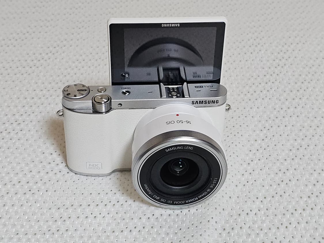 삼성 NX3000 미러리스 카메라 판매 상품이미지2