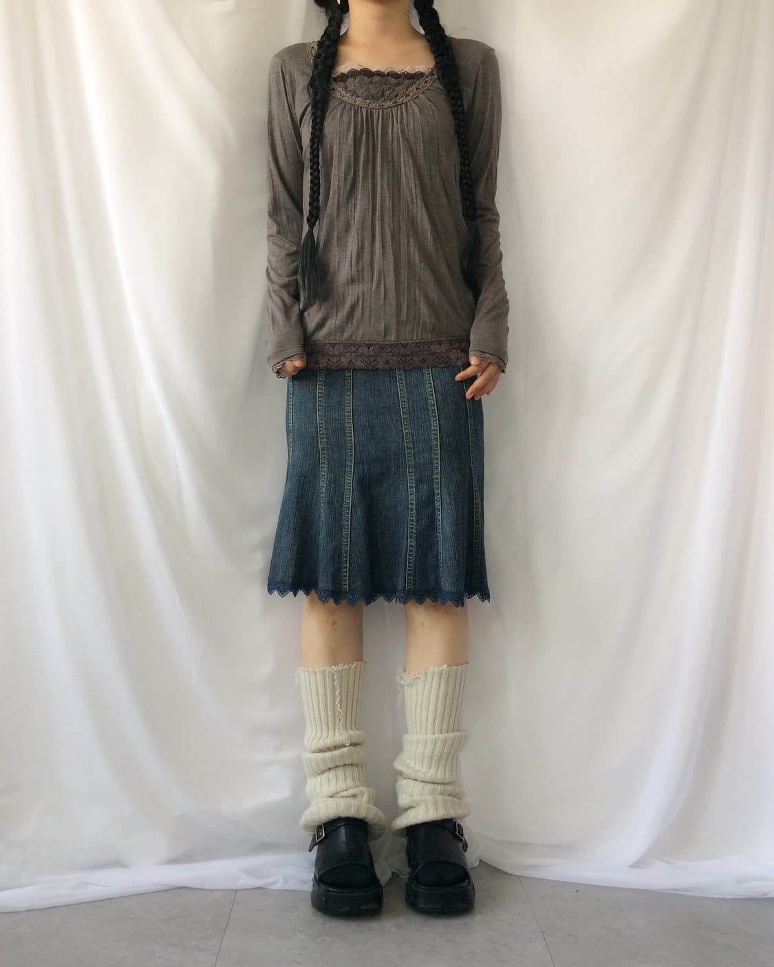 Lace trimming line detail denim midi ski 상품이미지3