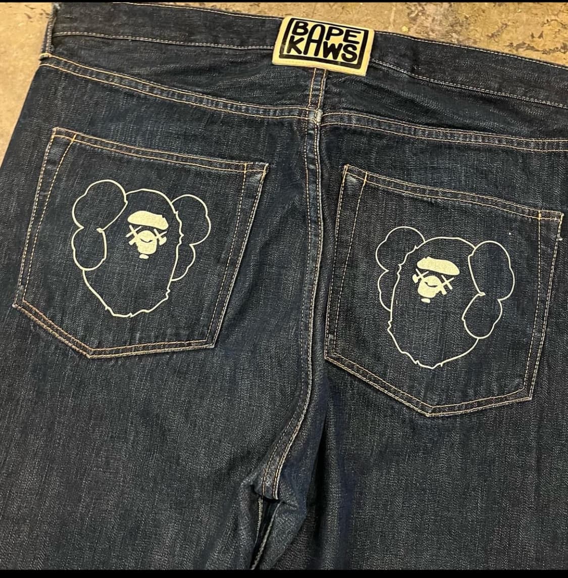 Bape X Kaws Denim Pants 상품이미지1