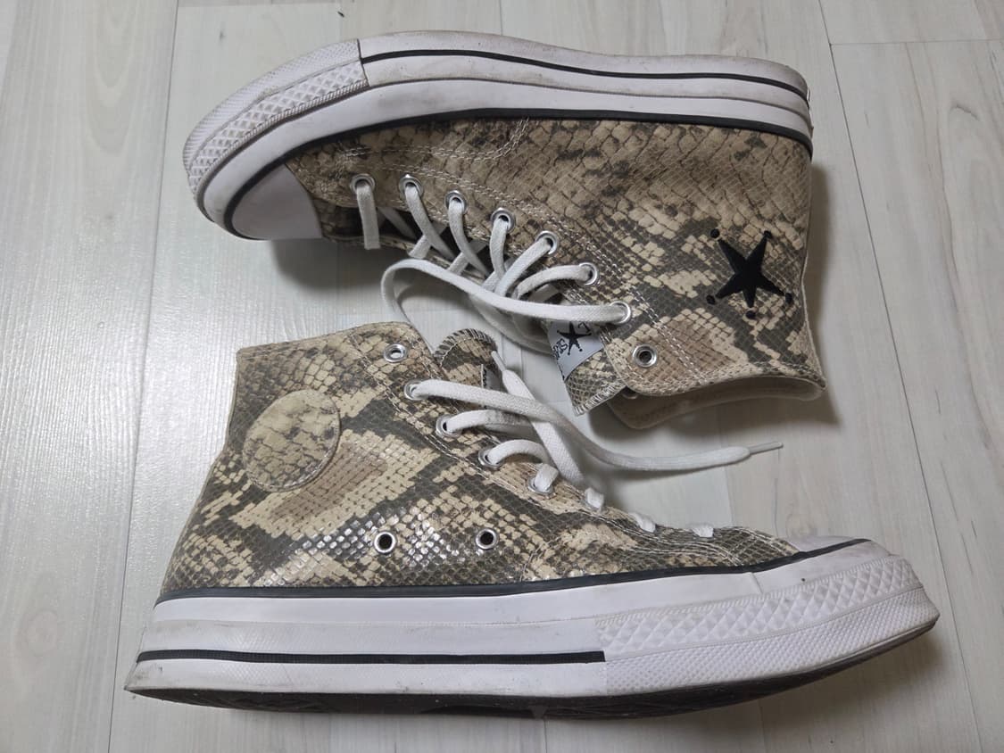 컨버스 x 스투시 척 70 하이 레더 스네이크스킨 275 상품이미지7