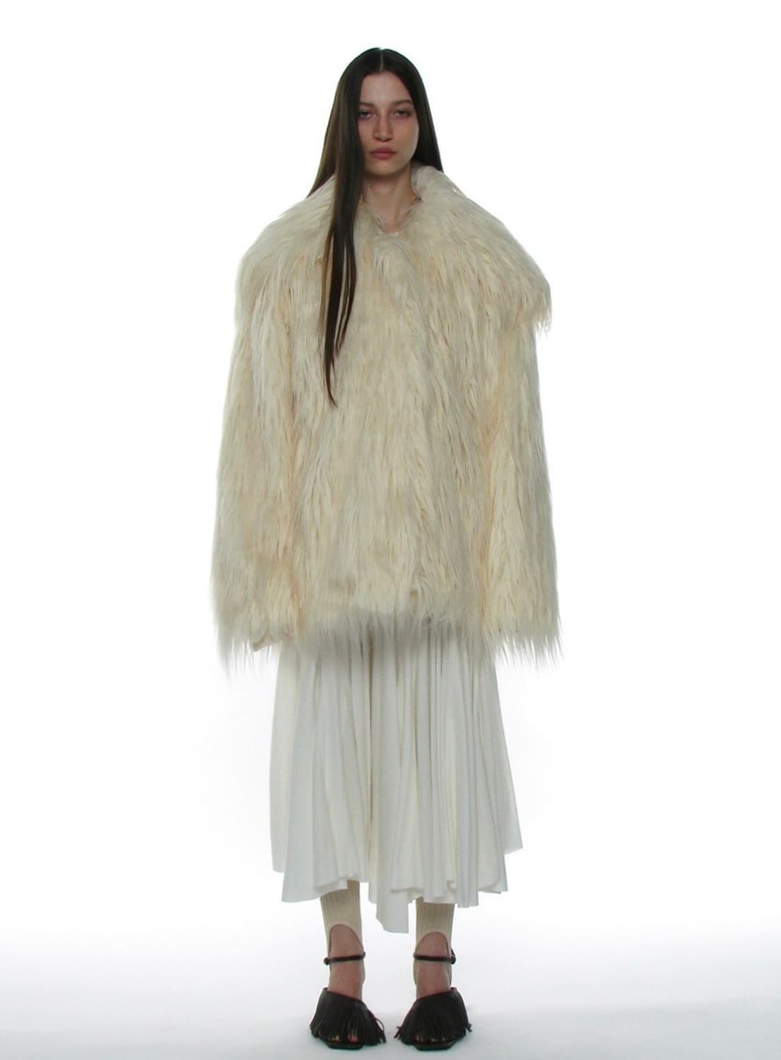 WIDE COLLAR HAIRY FUR COAT_IVORY 상품이미지2