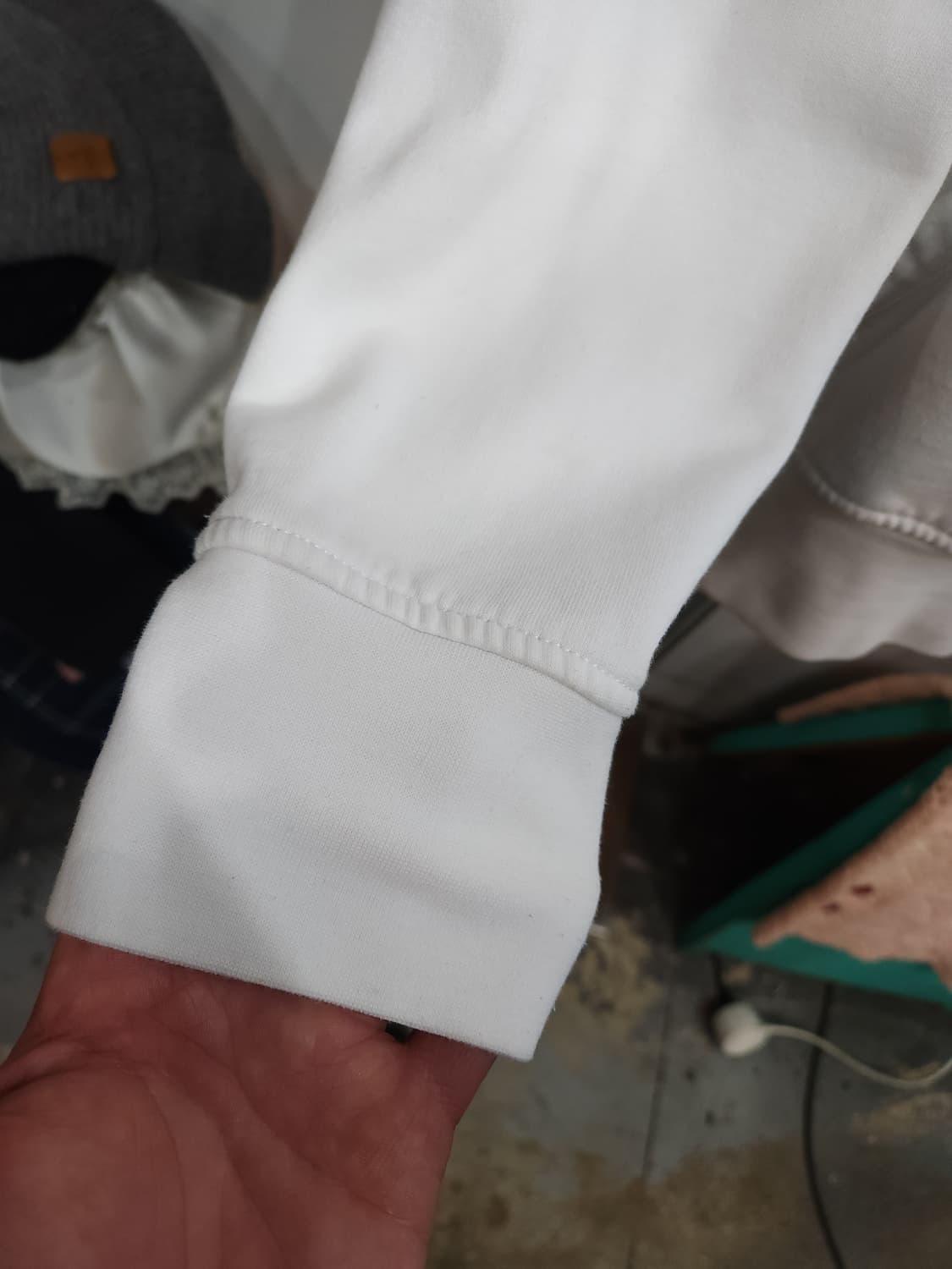 폴로 랄프로렌 화이트 빅포니 후드티

 상품이미지4