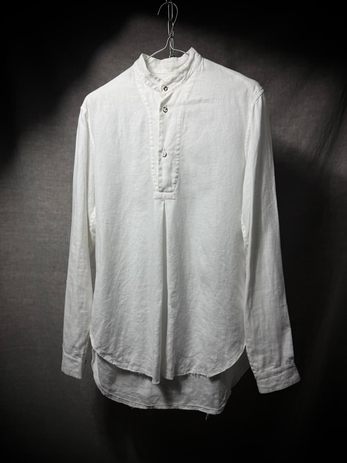 Araki Yuu Raw-hem Linen Pullover Shirt   상품이미지1