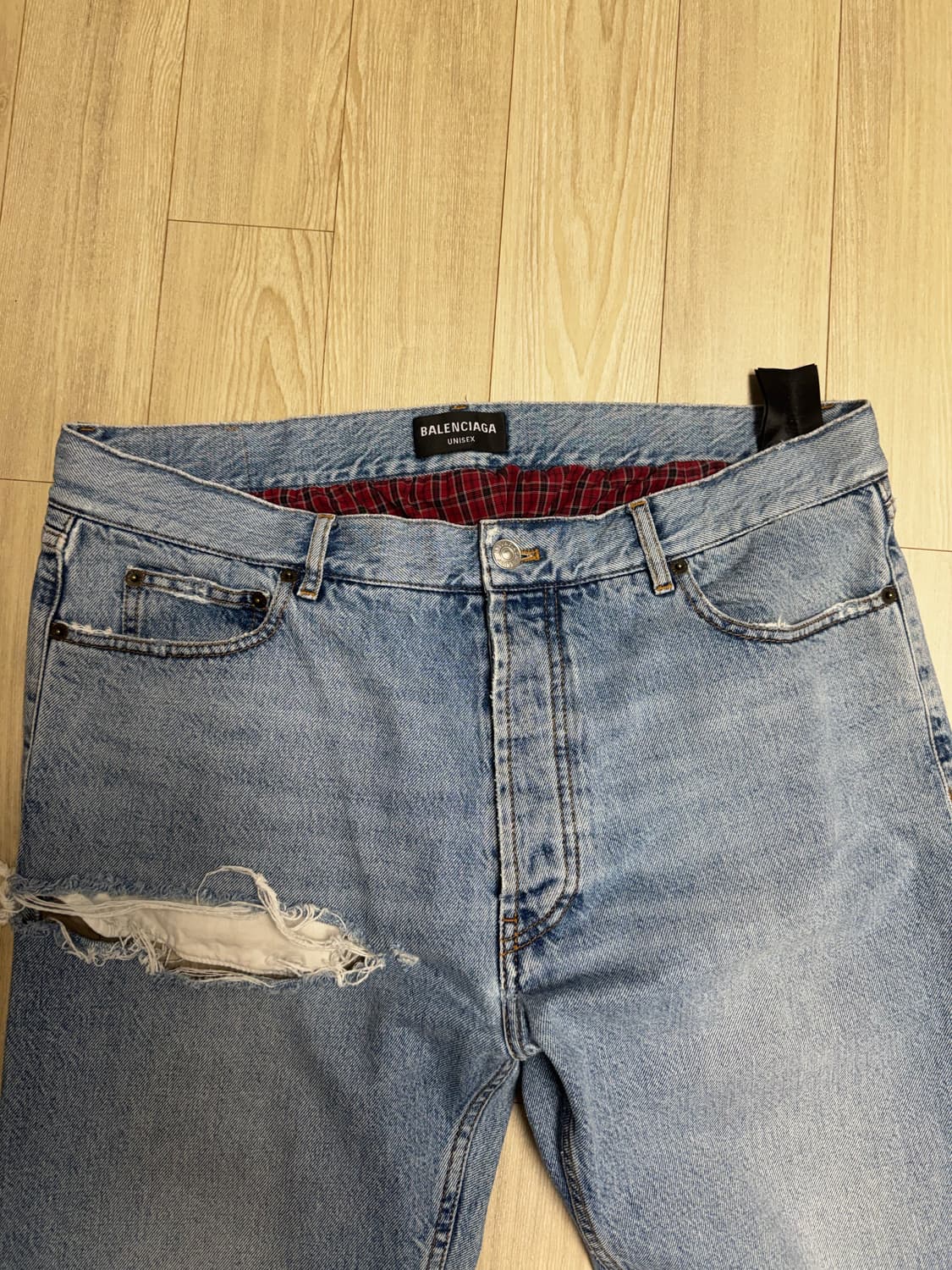 발렌시아가 디스트레스드 페이크 박서 데님 진 상품이미지4